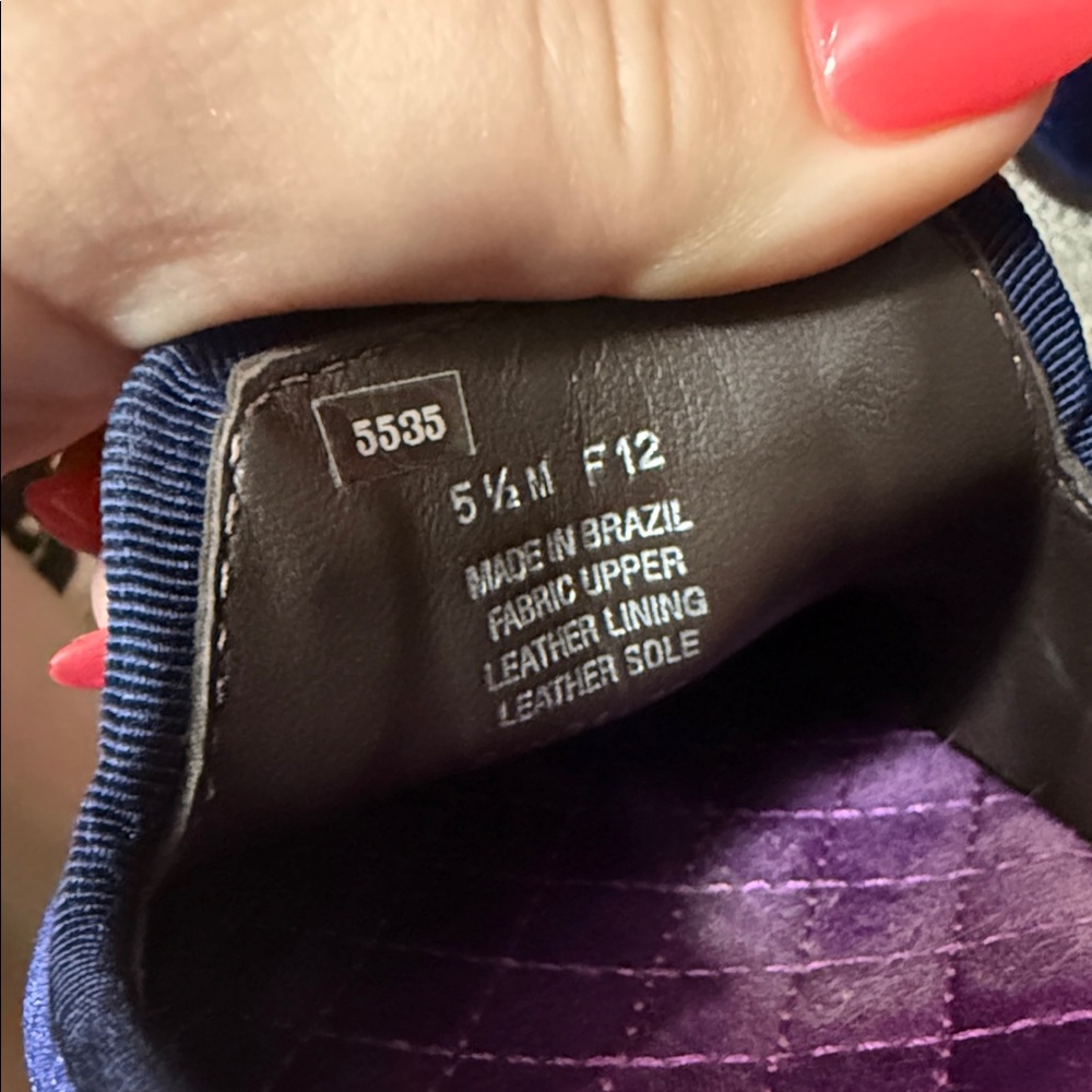 Tory Burch Velvet Fox Smoking Flats - Picture 5 of 6